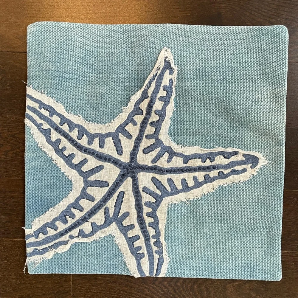 Pottery Barn Blue Starfish Pillow Cover - Picture 1 of 4